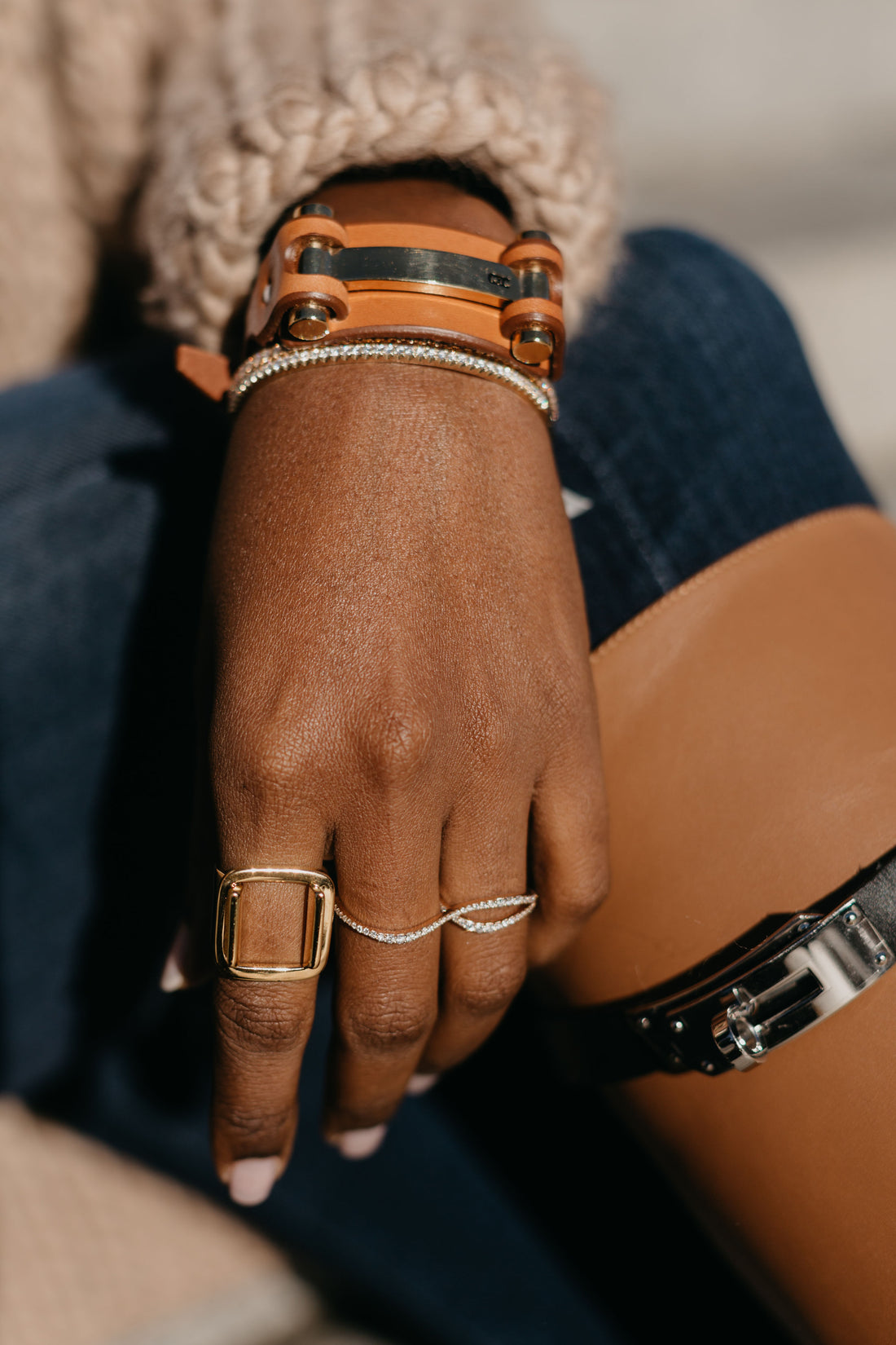 Mixing Metals When Accessorizing